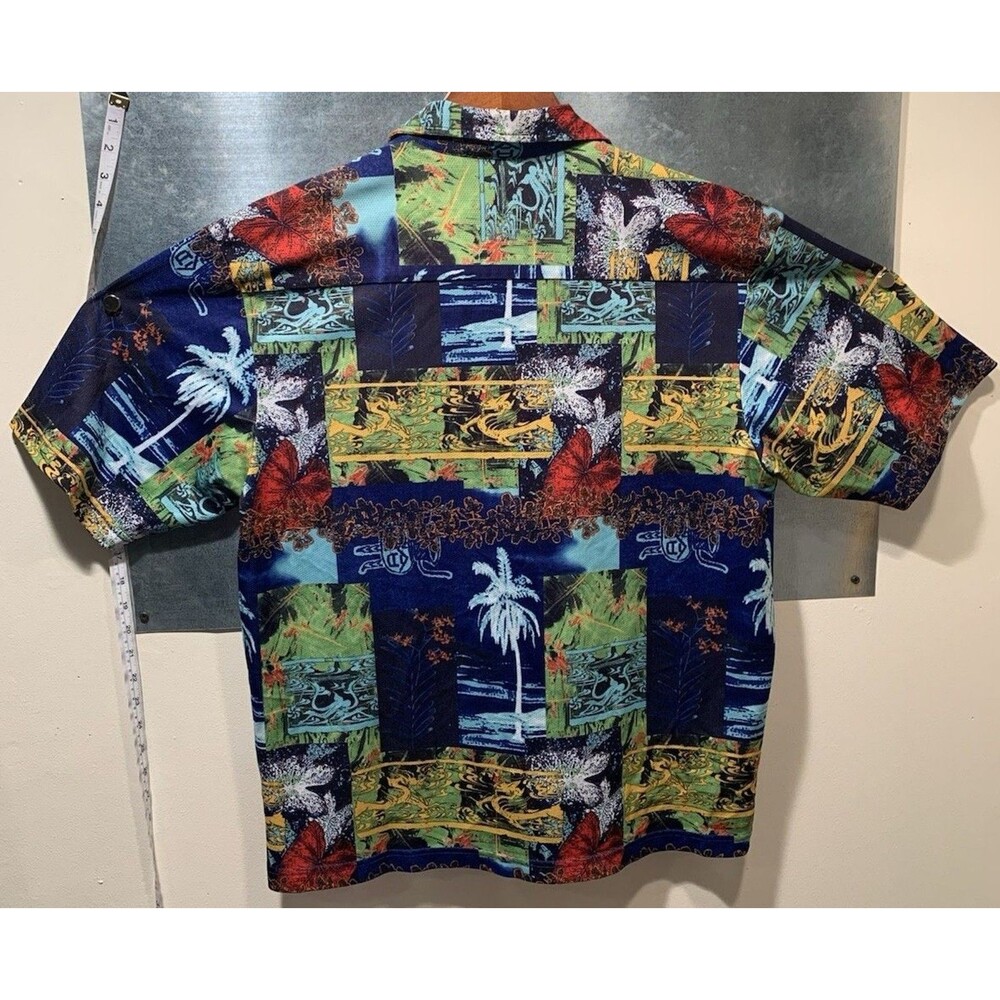 Oriental Dragons/Hawaiian Palms Breathable M Multicolored ONE TOUGH BRAND